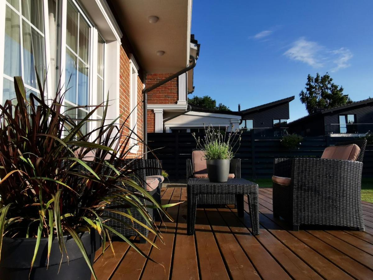 Melnrage Beach Cozy Apartments & Terrace - Pine View Sea Entry Klaipėda Buitenkant foto